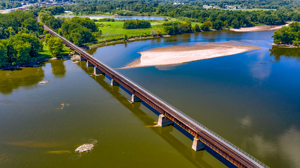 RR Bridge-Convicts Road_Fredonia-IA_8.23.2020_Iowa-Aerial-Drone-Photography.com_©2020-Jonathan-David-Sabin_All-Rights-Reserved_InfinityPhotographic.com